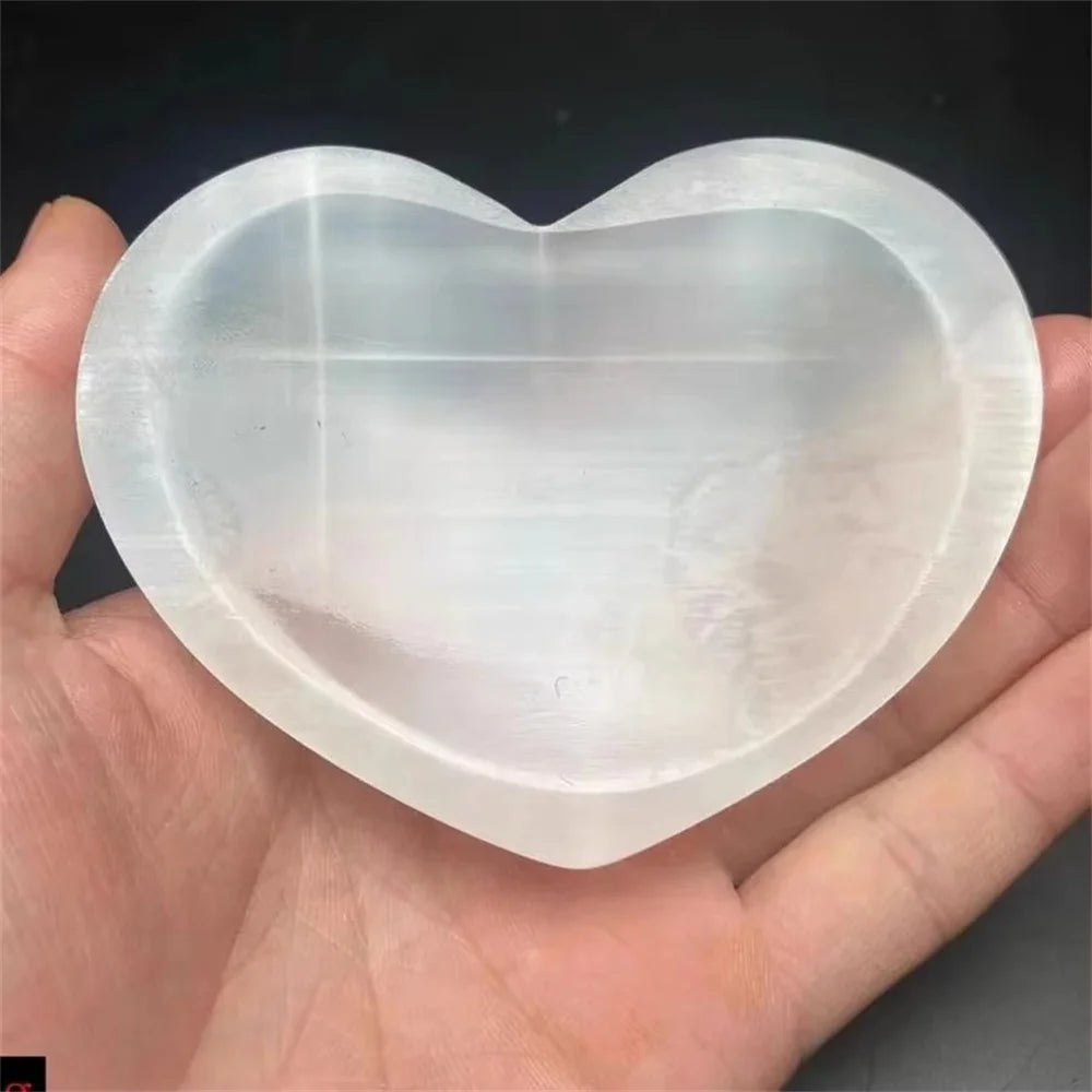 Natural Selenite Heart Bowl — Crystal Charging & Energy Healing Bowl (100–150g)